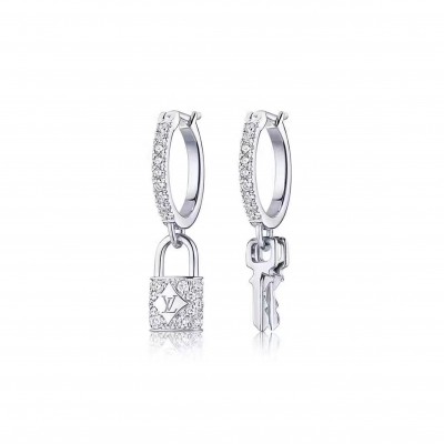 LOUIS VUITTON DIAMOND BLOSSOM EARRINGS M00787